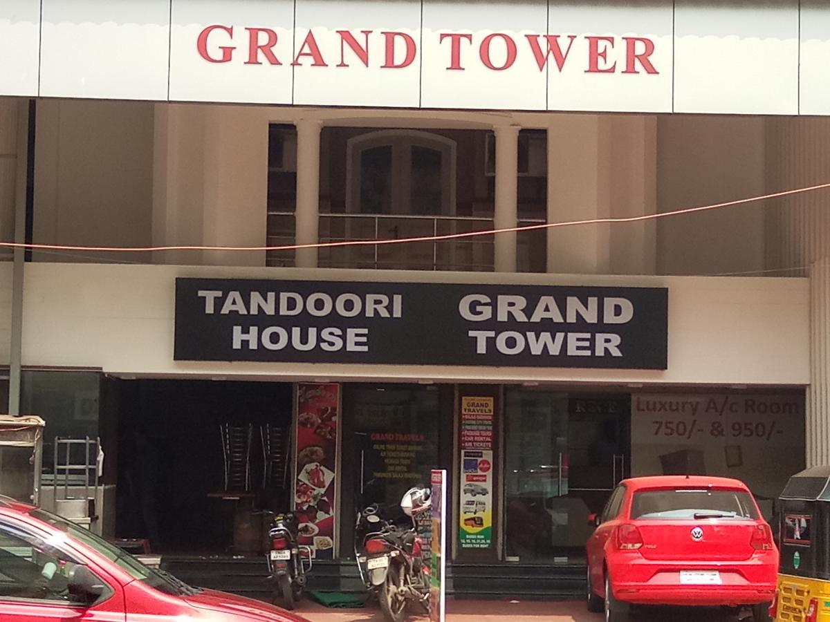 Grand Tower Chennai Hotel Bagian luar foto